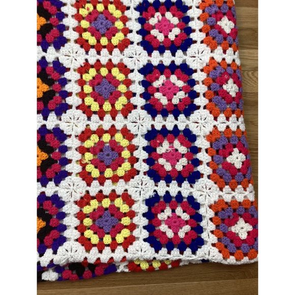 Vtg Large Crochet Knit Granny Square Afghan Throw Blanket Bright Fringe 78 X 92 - Picture 5 of 6